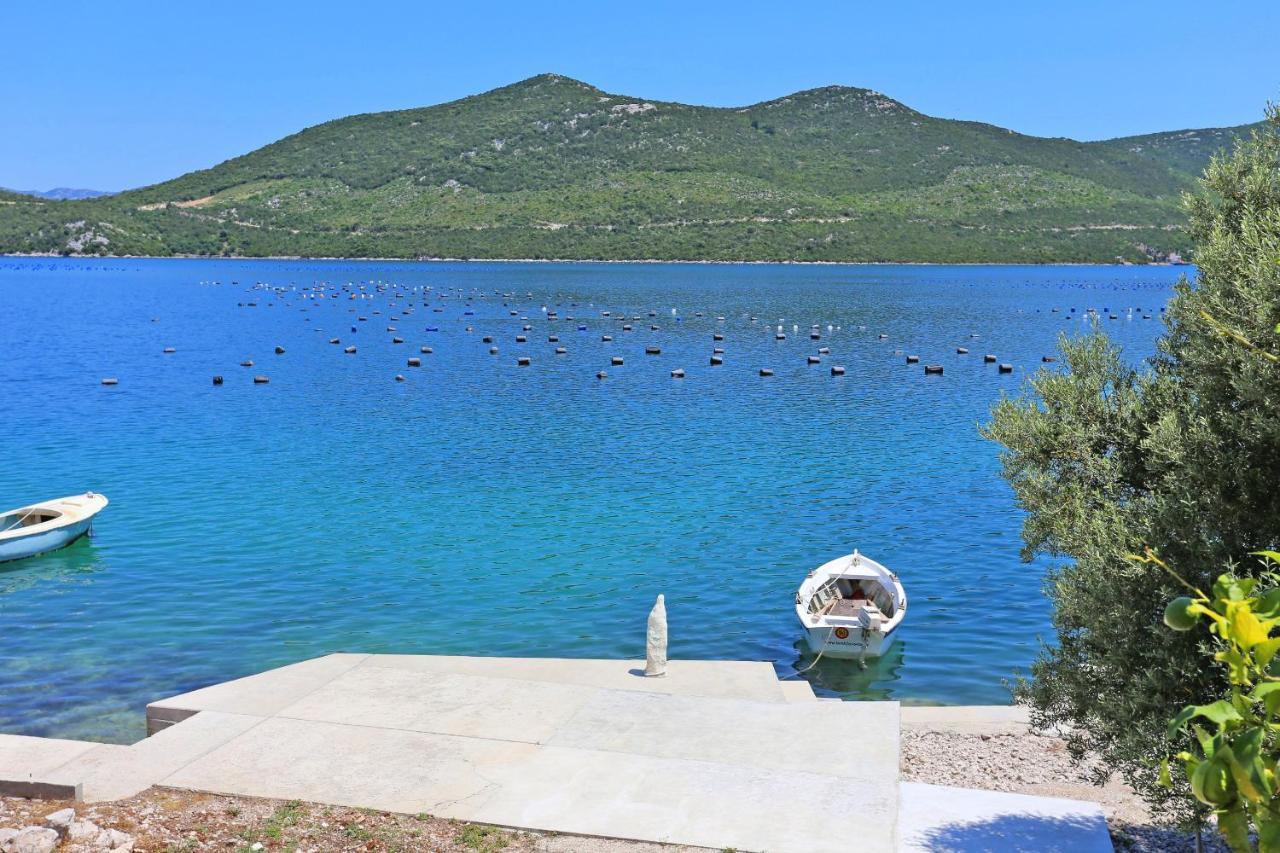 Apartments By The Sea Zuronja, Peljesac - 13202 Putniković Exteriör bild