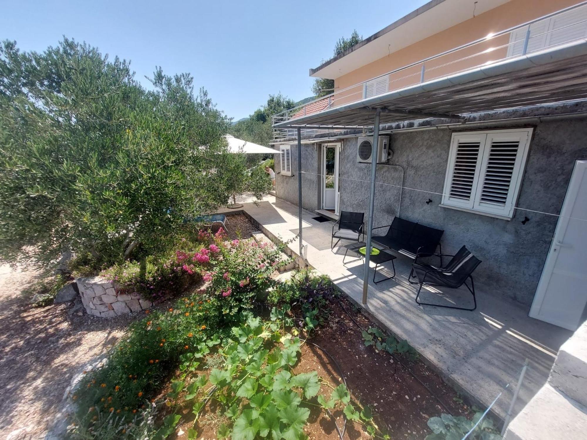 Apartments By The Sea Zuronja, Peljesac - 13202 Putniković Exteriör bild